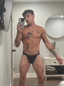 My underwear s doing all it can