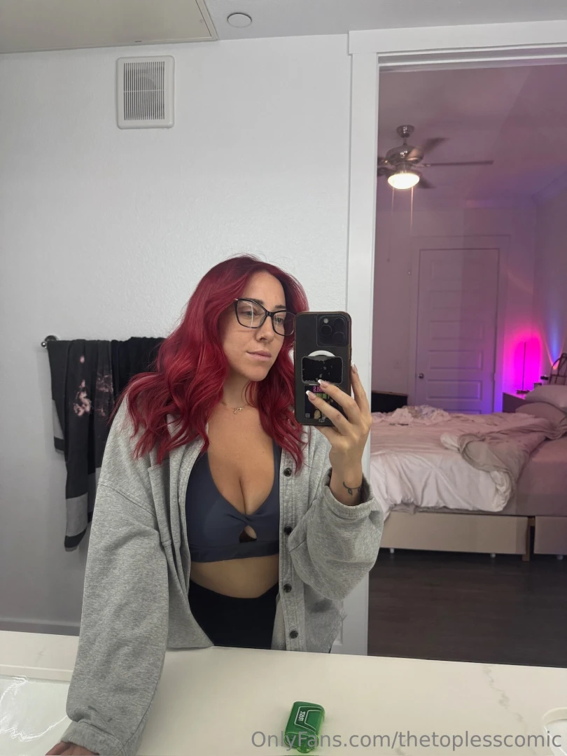 About to lay down for my first nap of the day looking for a reason to 