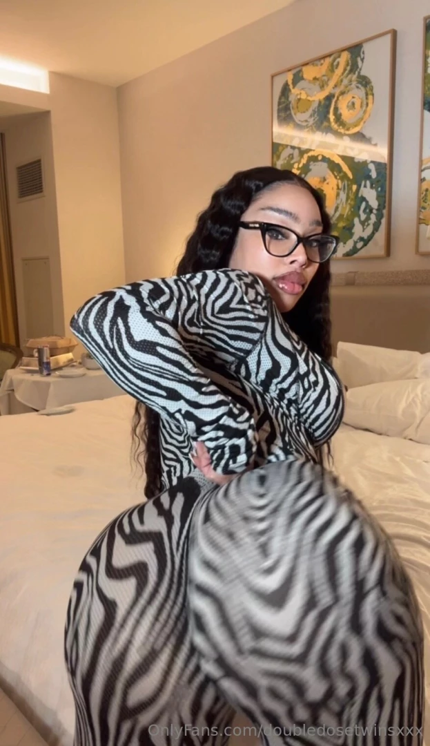 Y all remember those zebra cakes i m bringing em back 