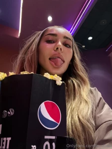 Sweet or salty popcorn