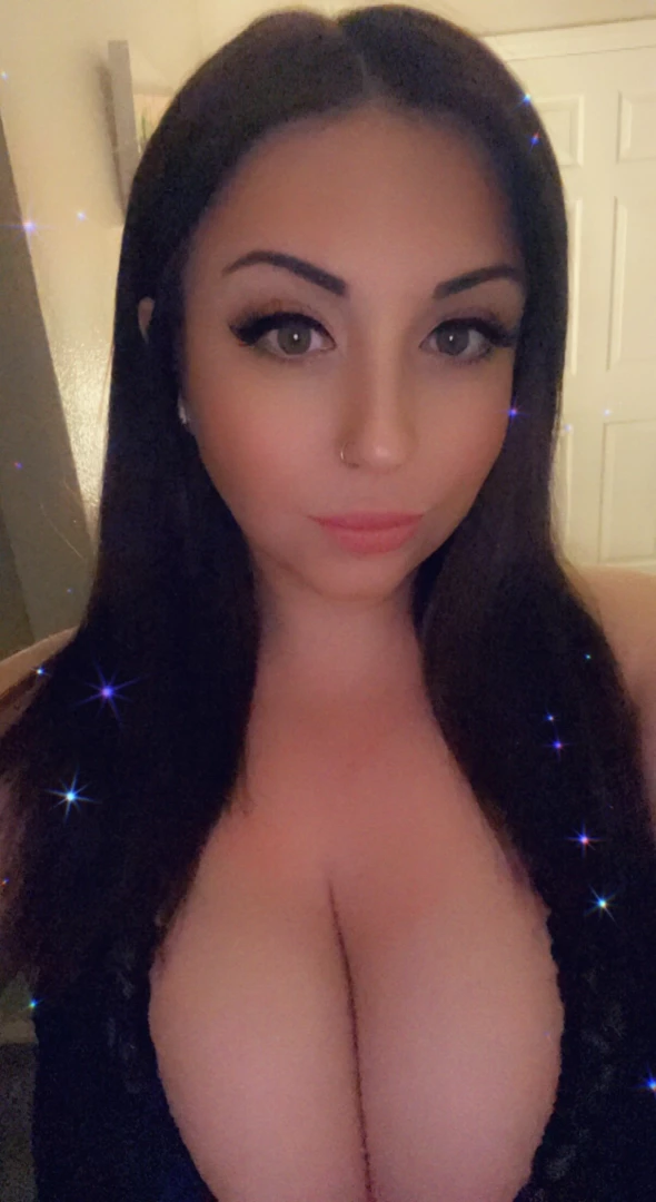 Oh hi just a warning i m re-uploading content so sorry for the spam 