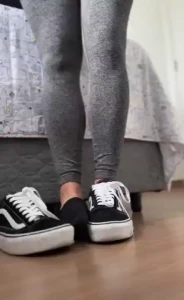 Cheira todo meu chulezinho smell all my foot odor