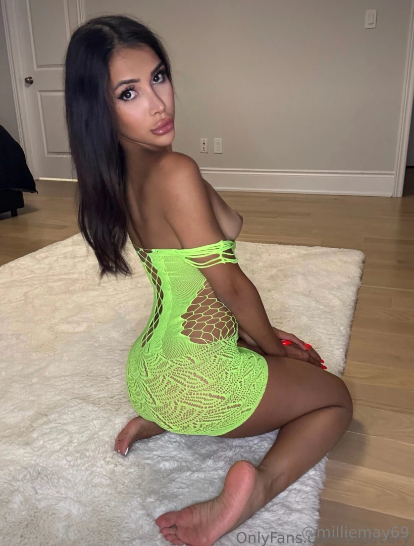 Lexiavery i m new on of check out my free page i m 19 5 1 petite i m part 2 