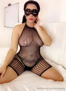 What do you think of my xmas outfit for you