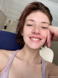 Trying liquid chlorophyll today hoping it ll make my skin all glowy part 1