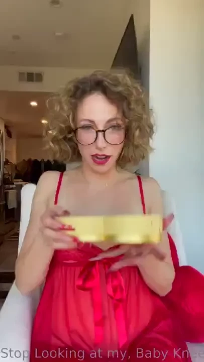 Happy valentine s day watch how i ll be spending it lounging drinking 