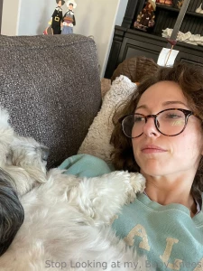 2 girls 1 couch her paw choked me shortly after this lil photo shoot