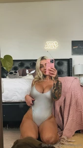 Slick amp slow lotion play just for you there s just something about