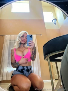 Do you find me very ap-peel-ing