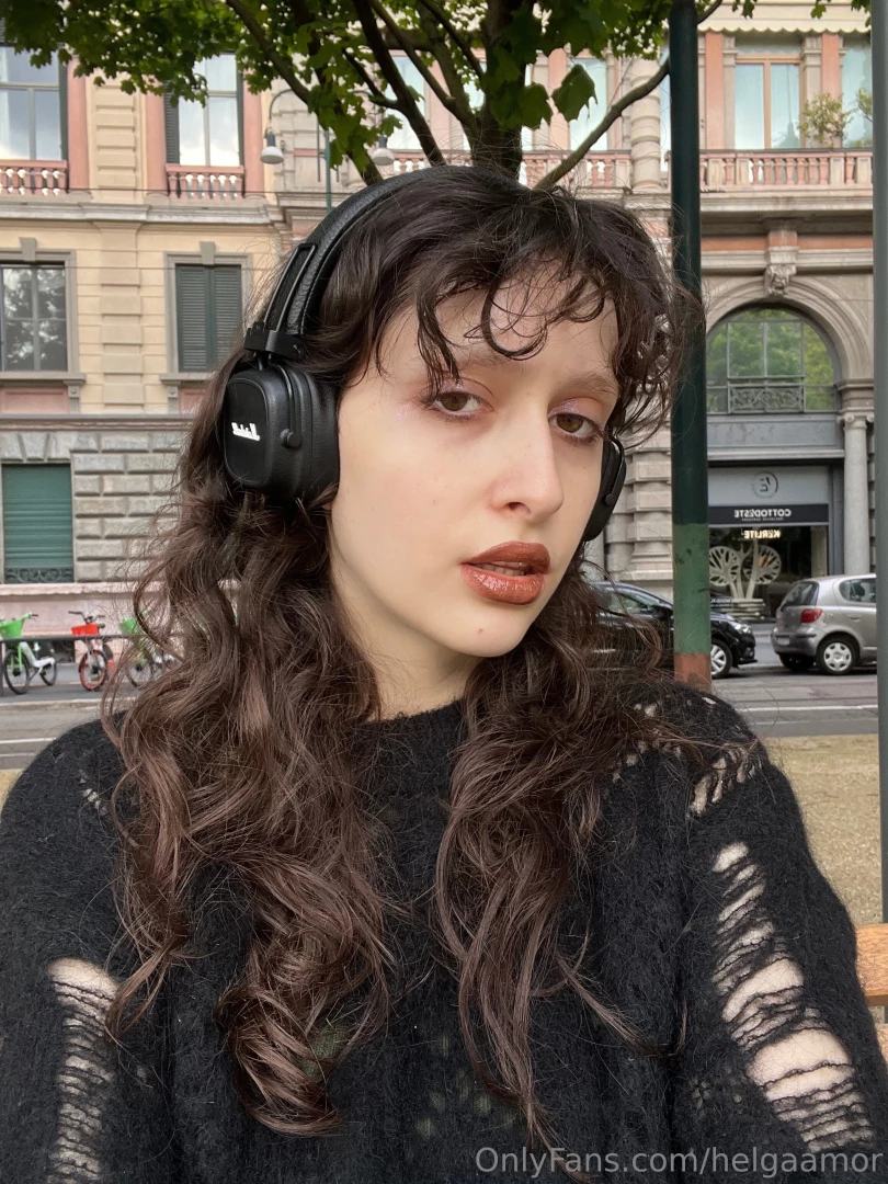 Walking to your favorite music as a special kind of relaxation what part 2 