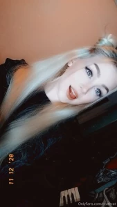 Wanna buy my bathwater jk unless you re actually into that then hit me