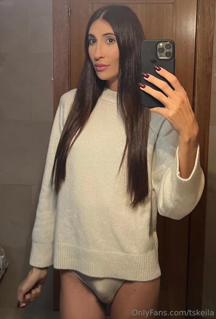 Get on your knees for mommy part 2 