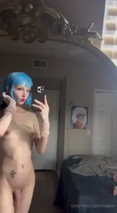 Your favorite sissy gf coral_reef loves married guys and other girls 