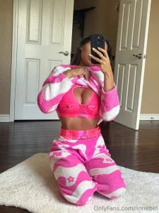 This outfit feels a little too tight should i take it off