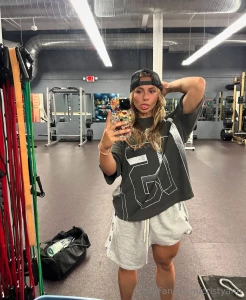 Pov you re watching me crush it at the gym while looking this cute