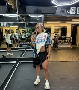 Your favorite gym gurlll