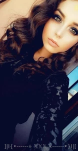 Being elegant doesn t mean catching the eye it means sticking in the