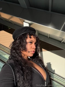 I could be looking at you like this but you re playing