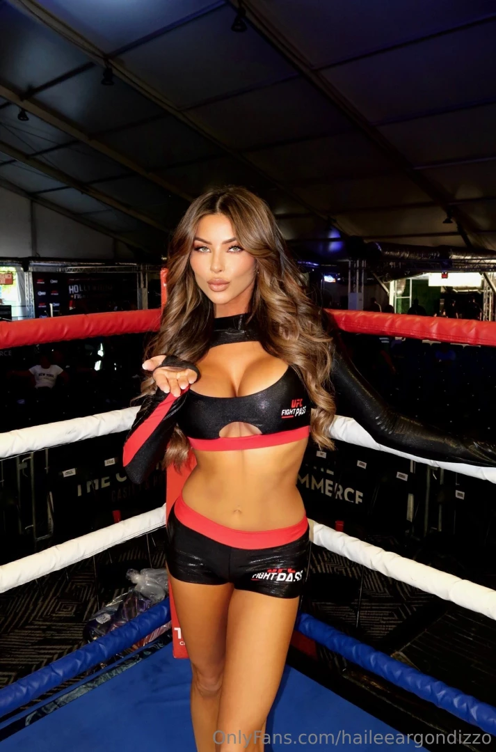 Stopping the fight while looking hot af 