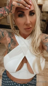 Who got the treat in dms