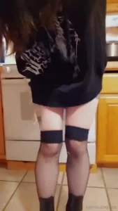 How about some free goth girl voyeurism in the kitchen to spice up part 7