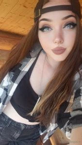 Oh the things i d let you do to this face sir here s some cute selfies