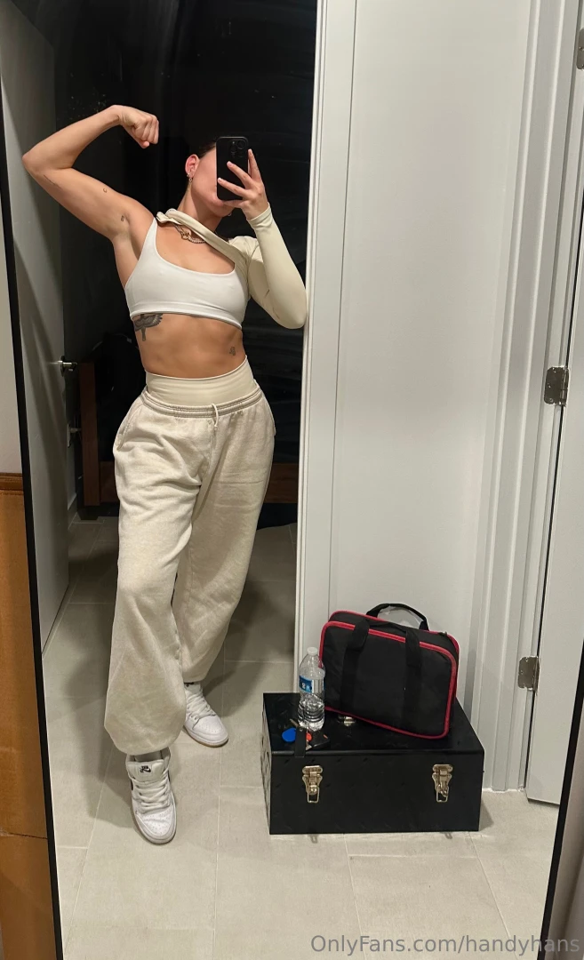 The only thing a girl needs her tool box i ve taken a mini break from 