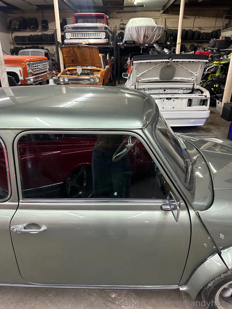 Can you guess the year of this mini cooper pros look at reflections 