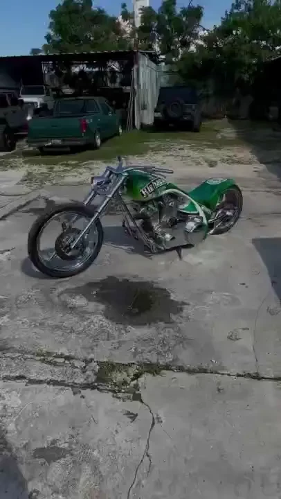 Custom chopper anyone in person this was so much louder this video 