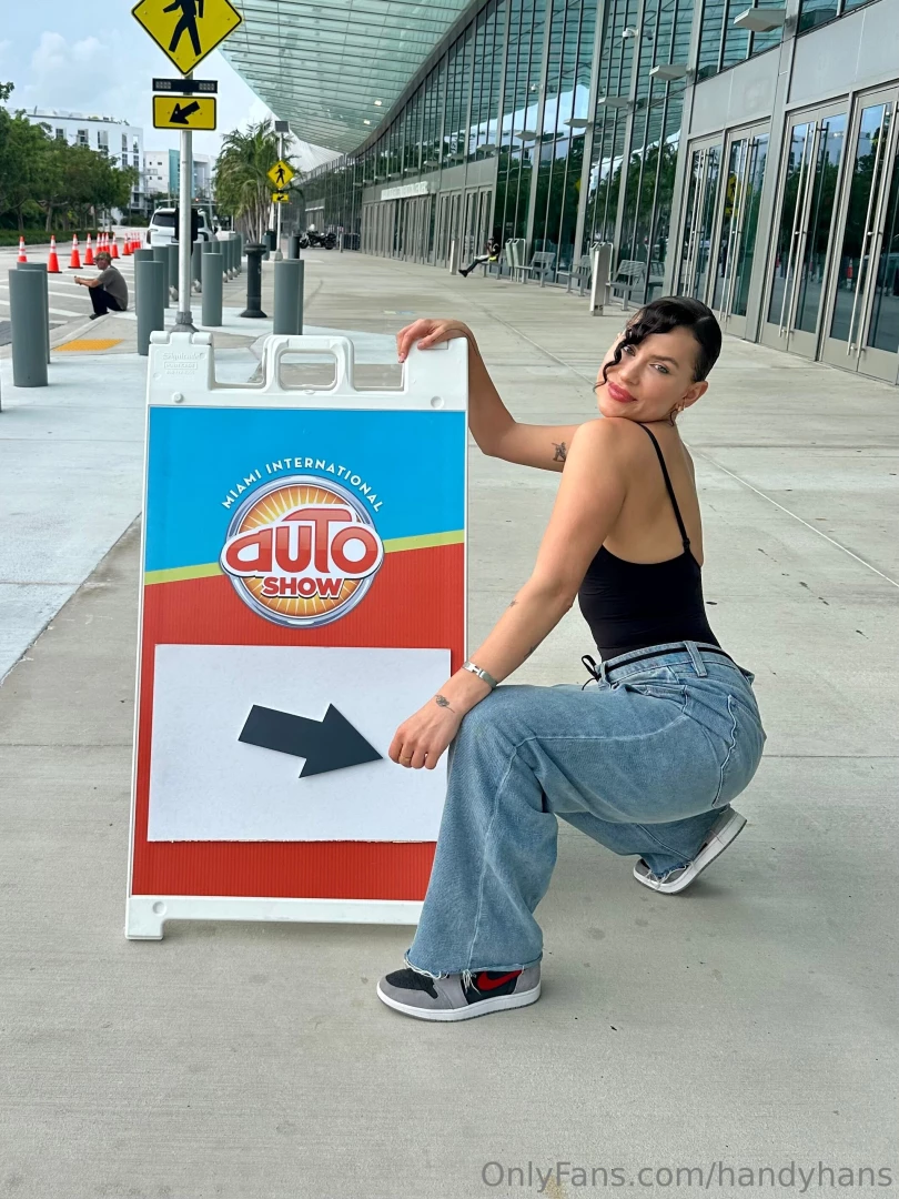 Miami auto show lets go 