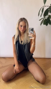 1 or 2 my vips are in for a treat today