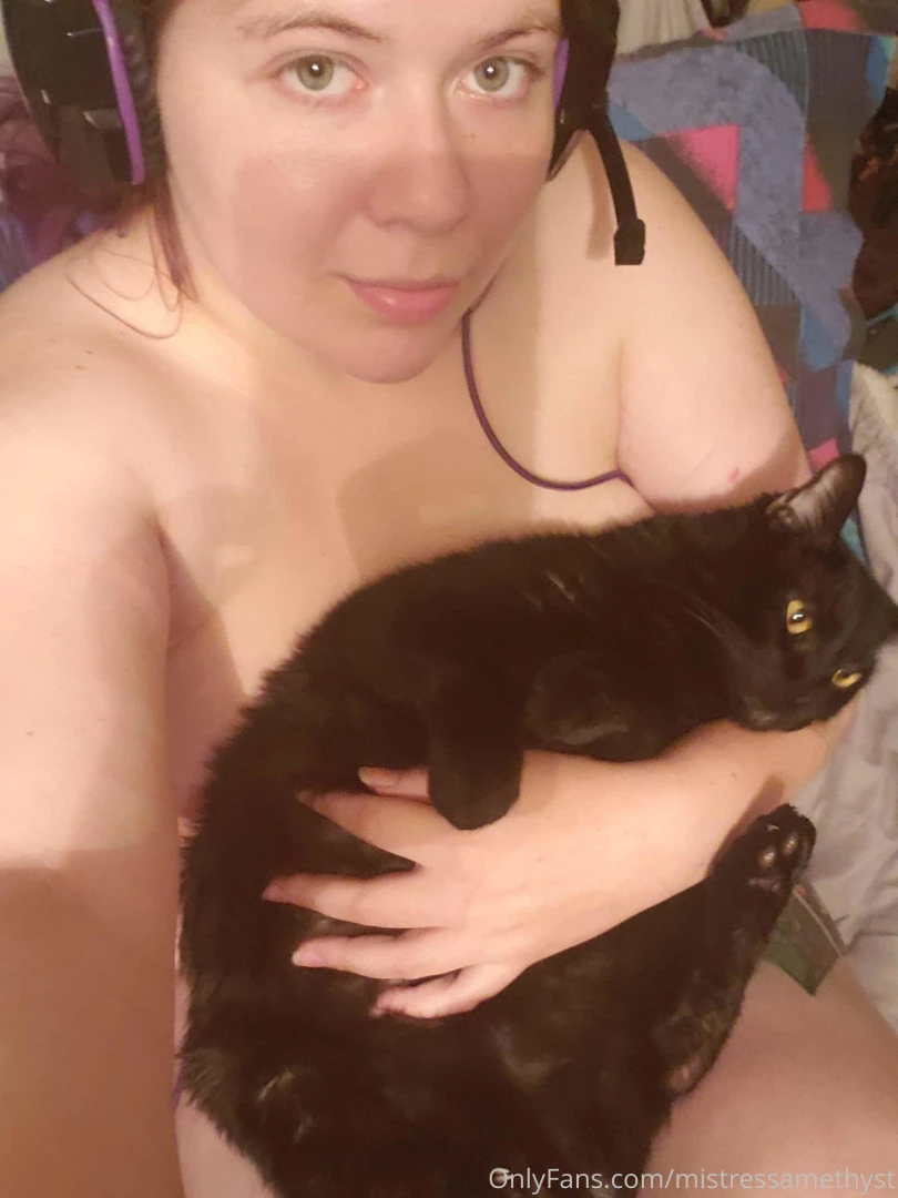 When you re trying to game but your cat just wants to cuddle 