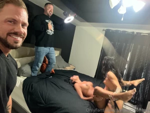 Using my strap-on on morenamynxfree was so fucking hot wanna see what