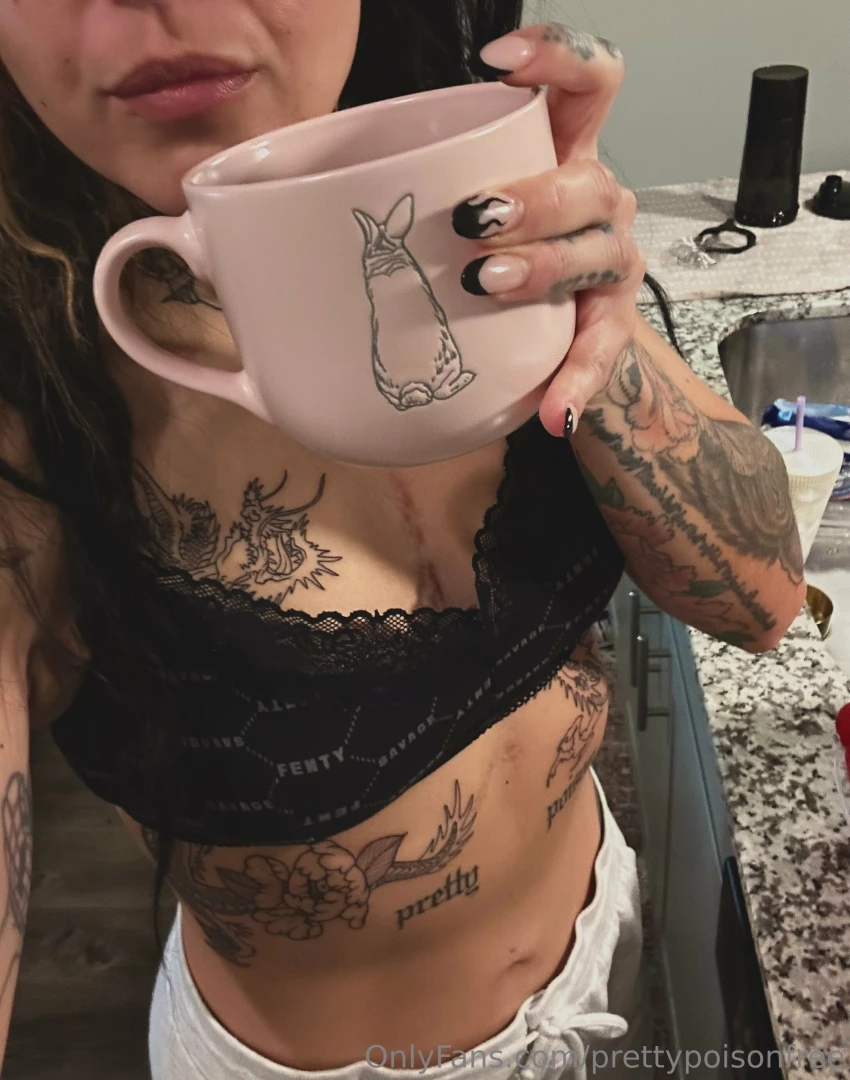 Good morning baby wanna have breakfast in bed 