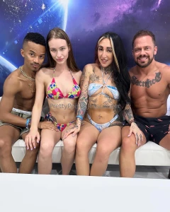 How it started vs how it ended don t miss this hot ass voyeurism scene