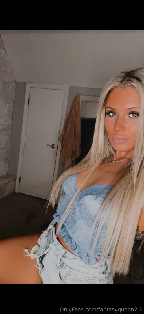 Subscribe now to this bombshell top 1 8 full nude posts and messages 