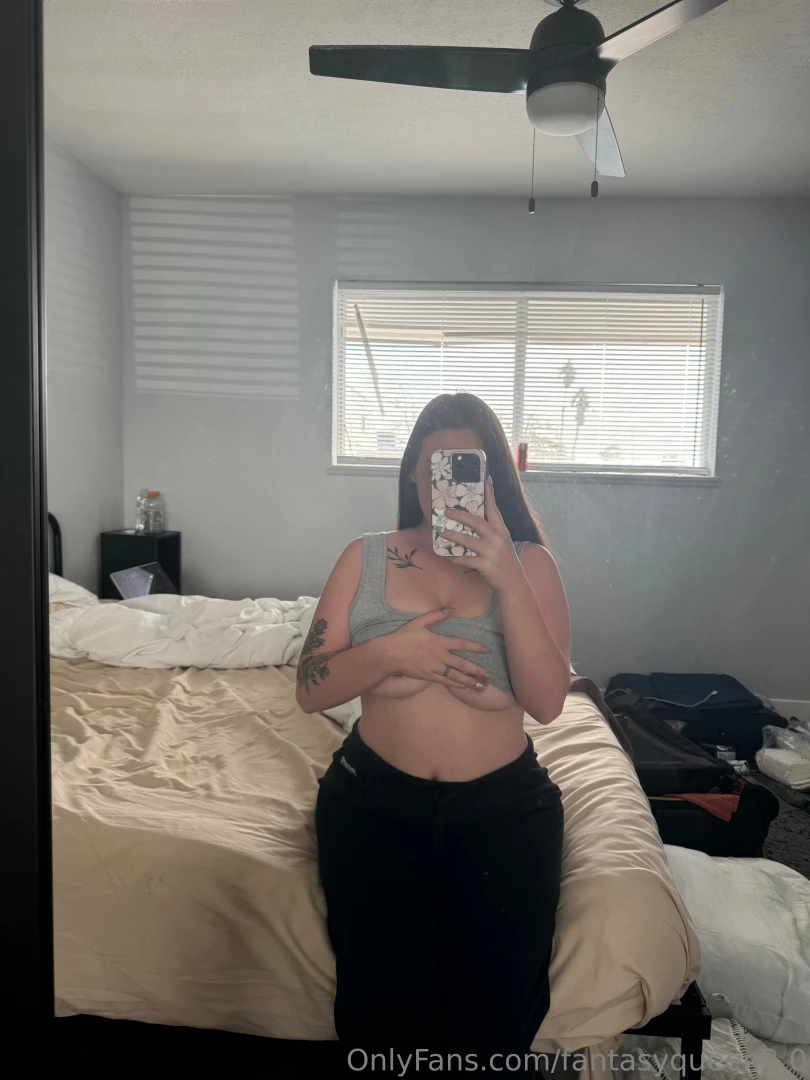Titty play unlock here or go sub to the vip page 