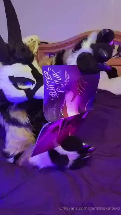 Almost 12 minutes of fullsuiting with my vibe wand fuck machine and 