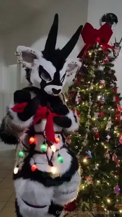 I ll just help you unwrap this one 