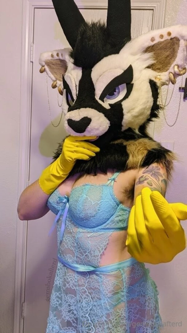 Squeaky clean -this photoset was a custom i am always open for content part 2 