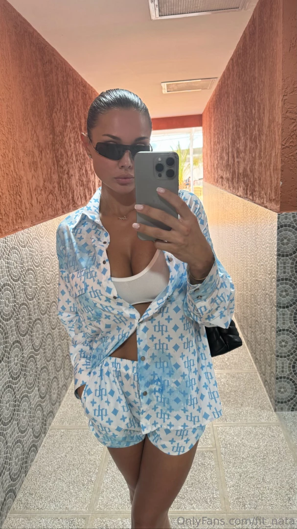 Gorgeous as a spring sky i want to cheer you up 