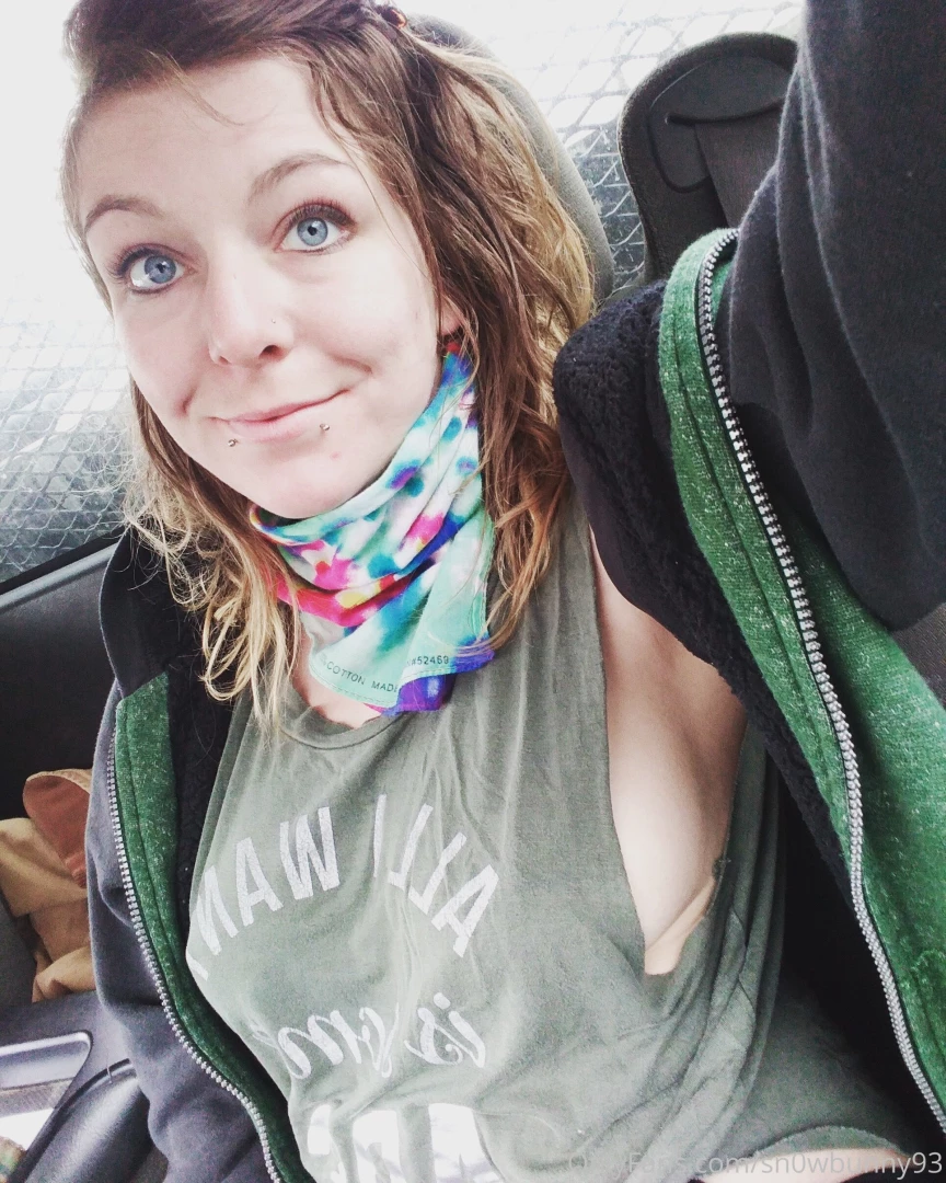 Just wanted to say thanks to all my followers love you all 