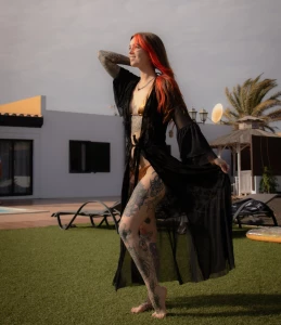 Please go tell my darling dannisgreencorner that my pussy misses her