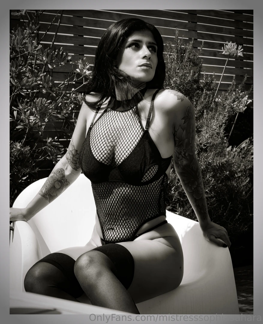 New photoshoot lingerie for once and not latex part 1 