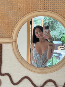 Pov u tell me ur coming to my live tomorrow at 7pm pst pleaseeee say