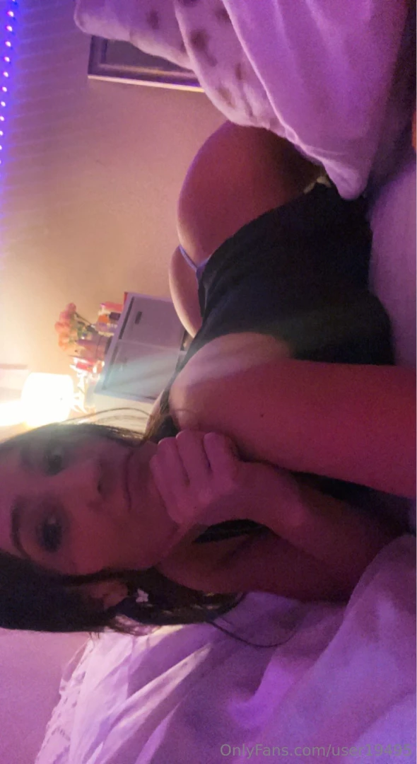 What do you want to see i m making some new content lmk baby 