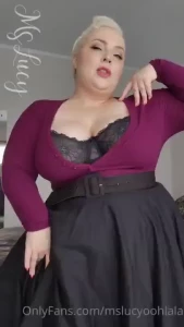 Purple black fishnet and lace oh my part 1