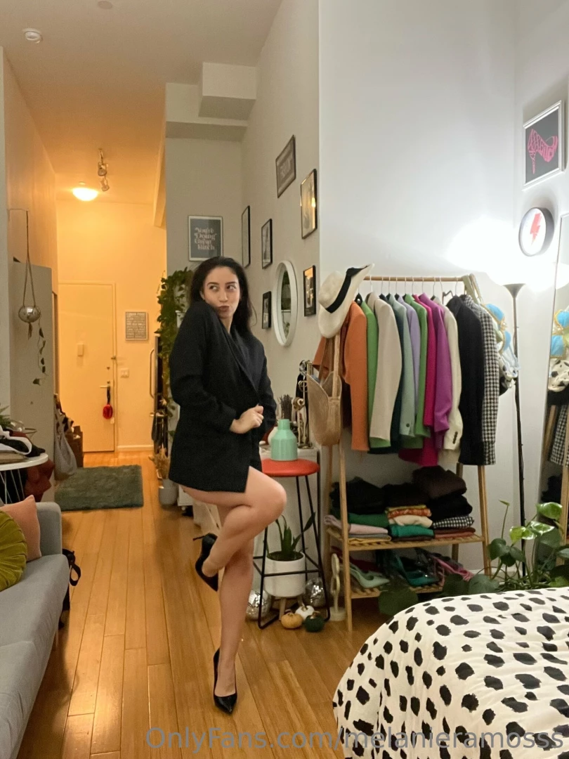 Who s in the mood for a striptease a minute long video plusss a bunch part 1 