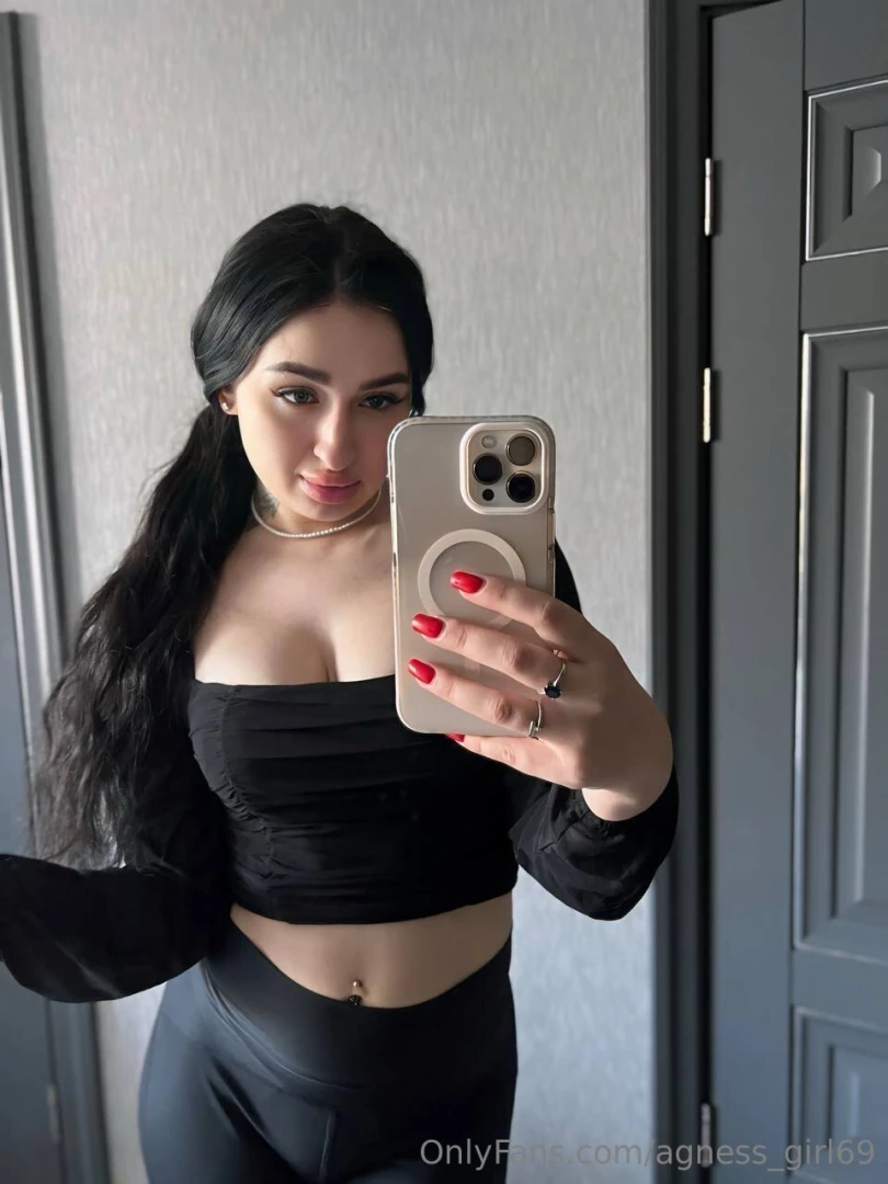 Agness-girl69 