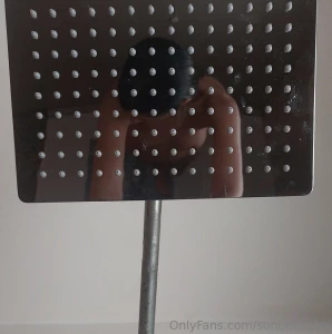 Con o senza schiuma la doccia molto grande c posto x qualcun altro part 1